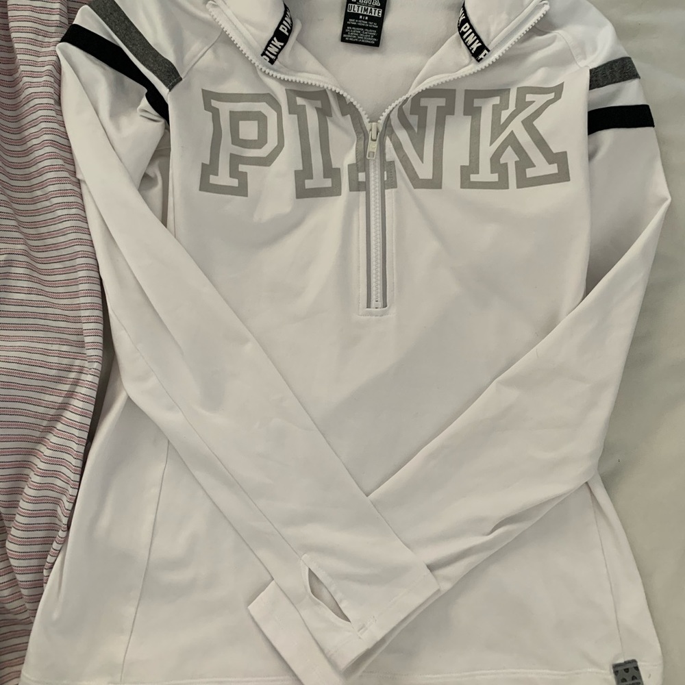 VS Pink Long Sleeve Workout Pullover